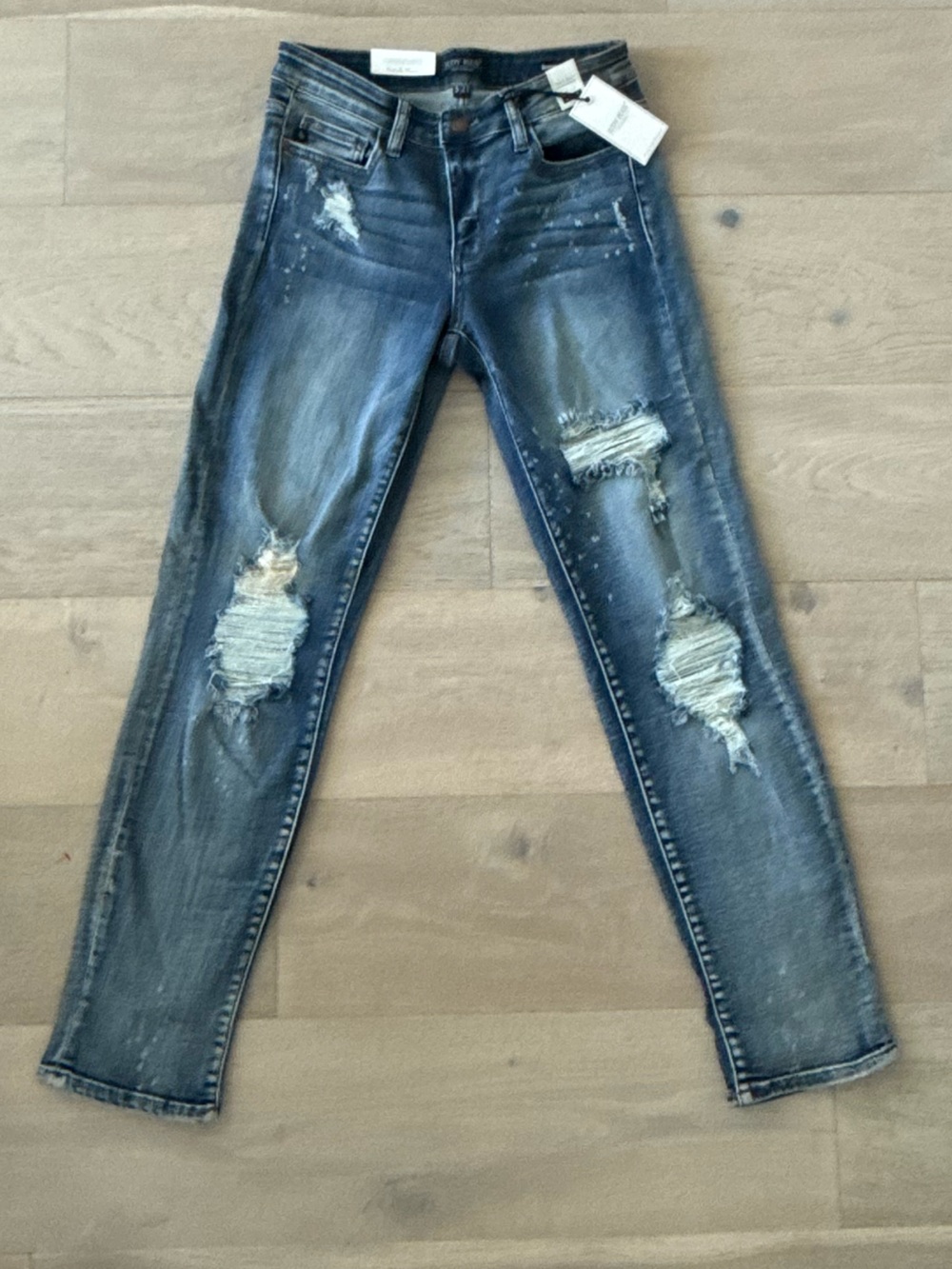 Judy Blue Boyfriend Jeans Women’s Size 27 NWT Medium Wash Stretch Denim
